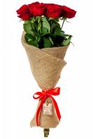 Из 9 красных роз